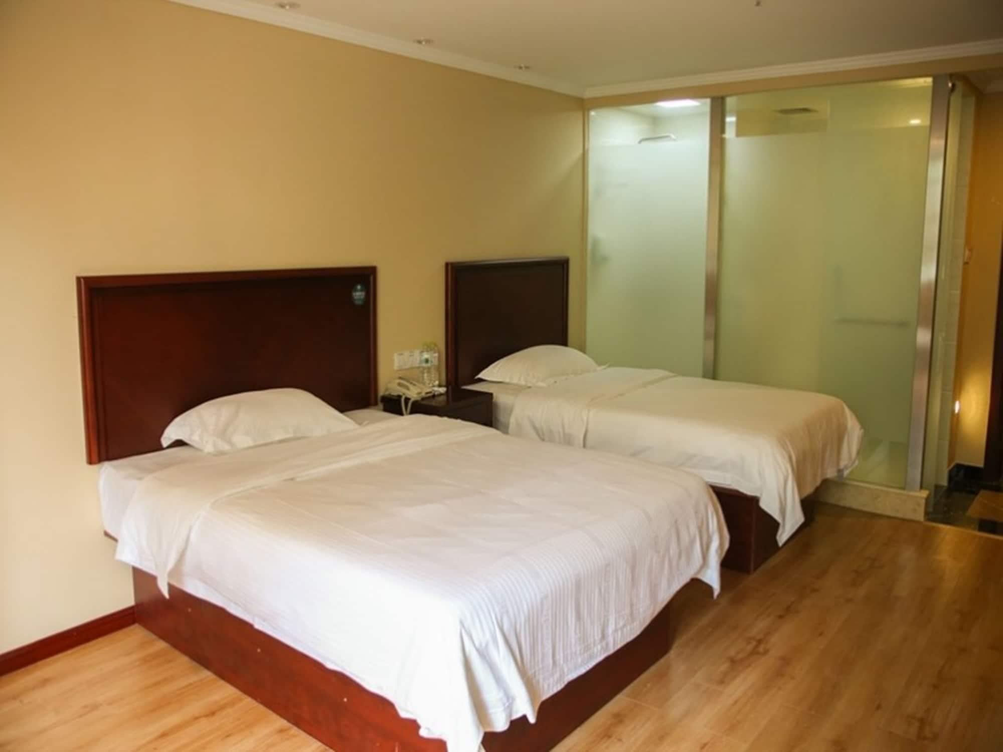Greentree Inn Jiangsu Zhenjiang Dingmao Industrial Park Wode Square Express Hotel Dış mekan fotoğraf