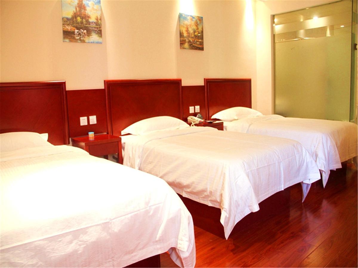 Greentree Inn Jiangsu Zhenjiang Dingmao Industrial Park Wode Square Express Hotel Dış mekan fotoğraf